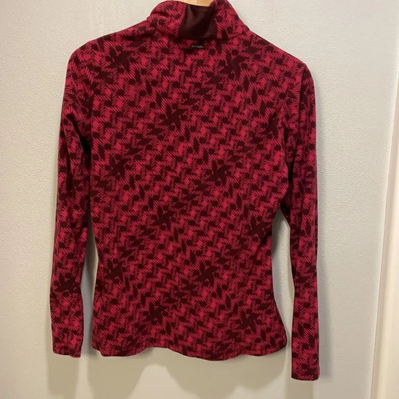 Columbia woman’s fuzzy half zip long sleeve shirt - Picture 8 of 11